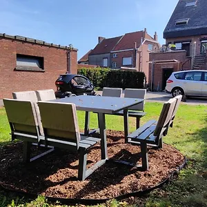 Logeerkamer Xxl 25 M2 , Zemst België